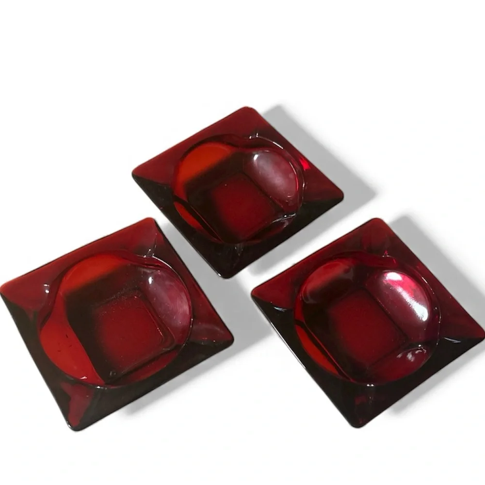 Vintage Ruby Red Ashtrays - Picture 1 of 3